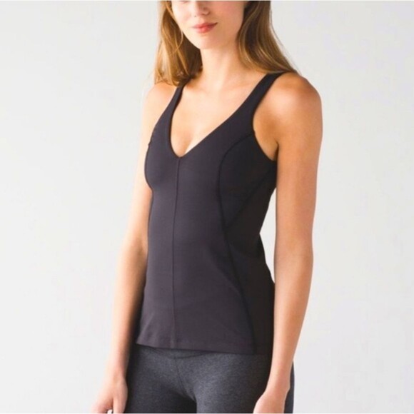 Lululemon Contour Black Tank Top Size 6 - Picture 1 of 8